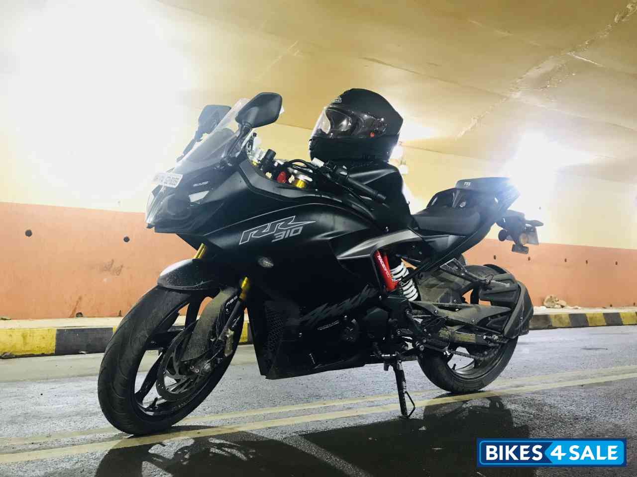 Matt Black TVS Apache RR 310