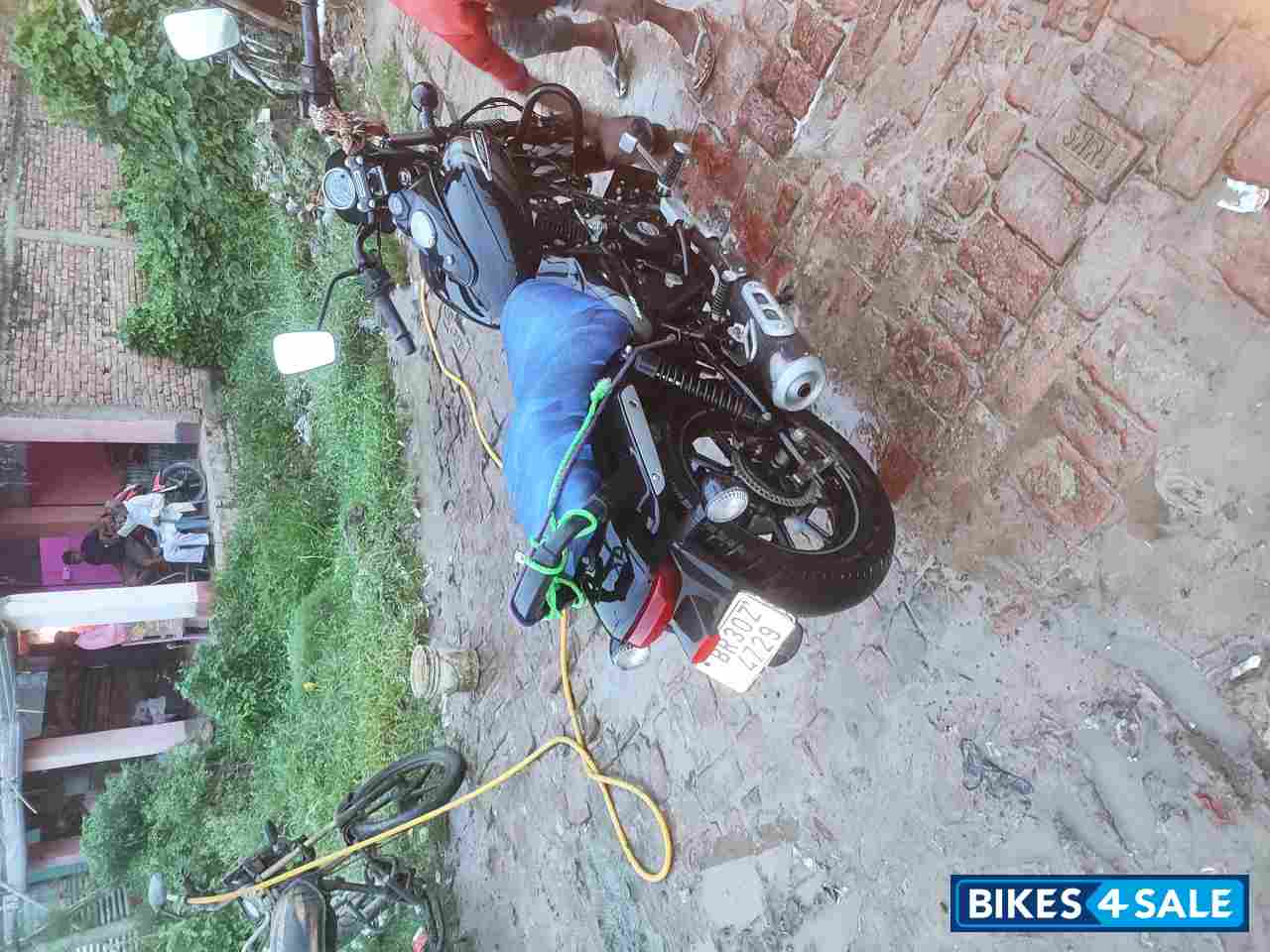 Bajaj Avenger Street 160