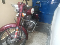 Maroon Royal Enfield Classic 350