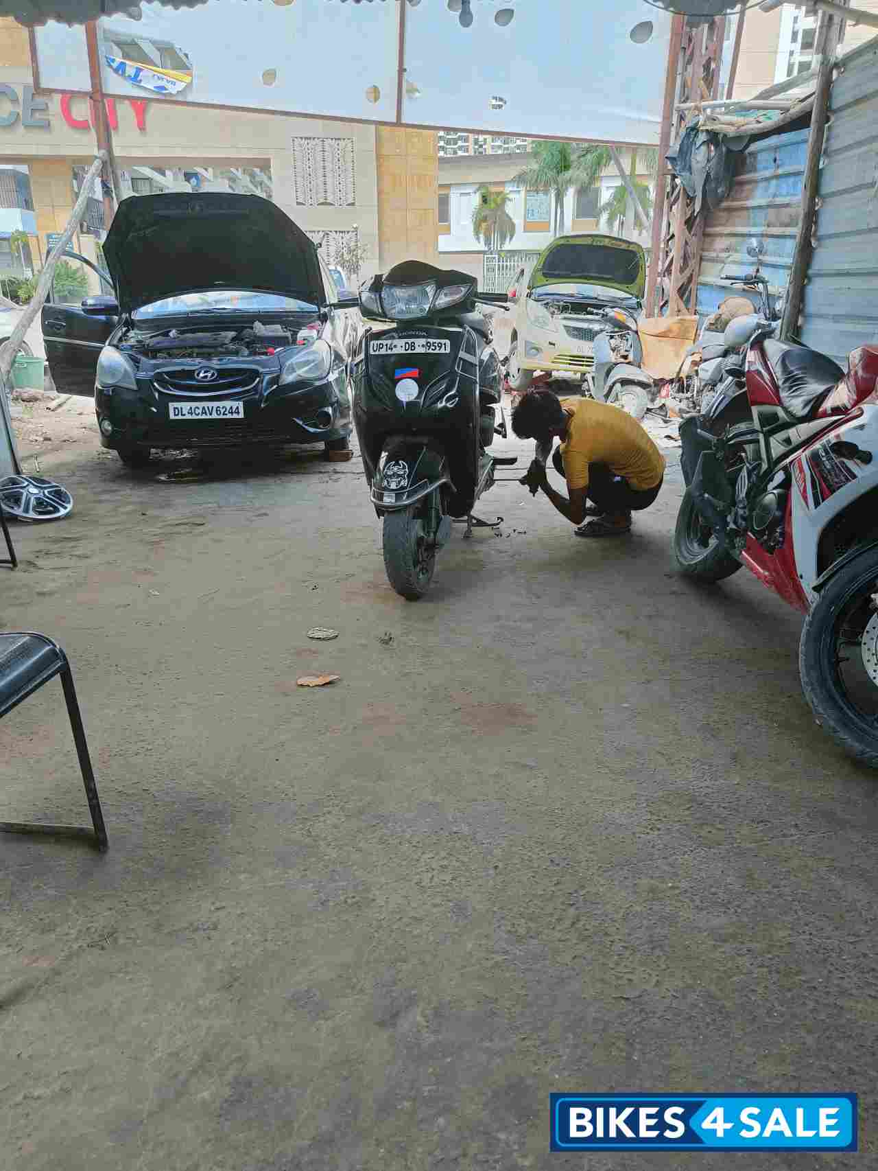 Black Honda Activa 3G