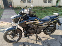 Suzuki Intruder 150 FI 2018 Model