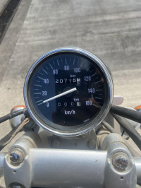 Bajaj Avenger 220 DTS-i