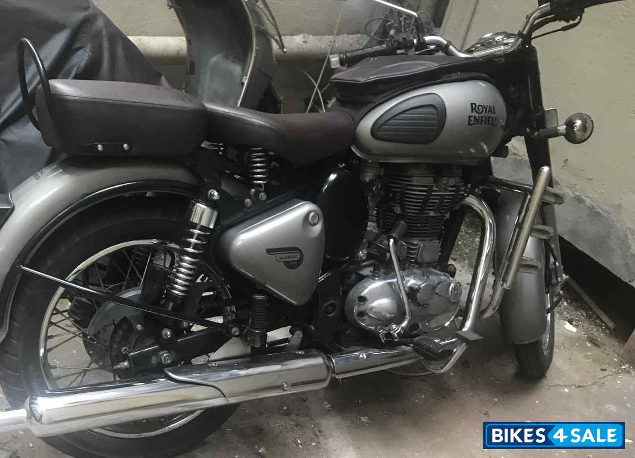 Royal Enfield Classic 350