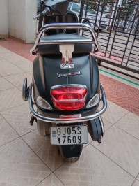 Vespa SXL 125