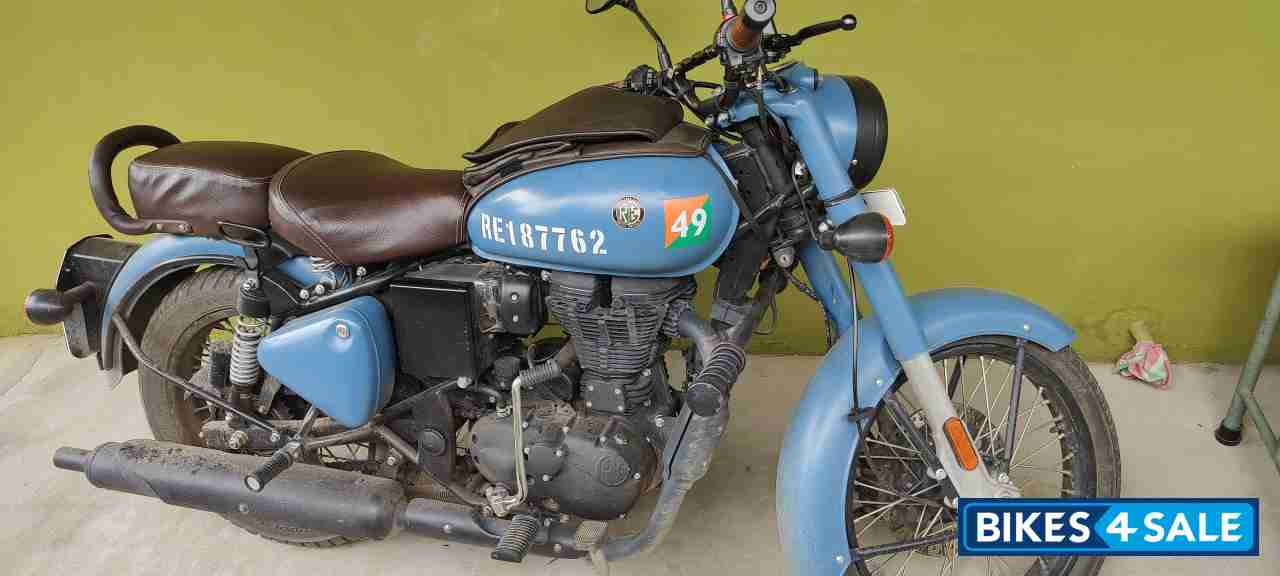 Royal Enfield Classic Signals Airborne Blue