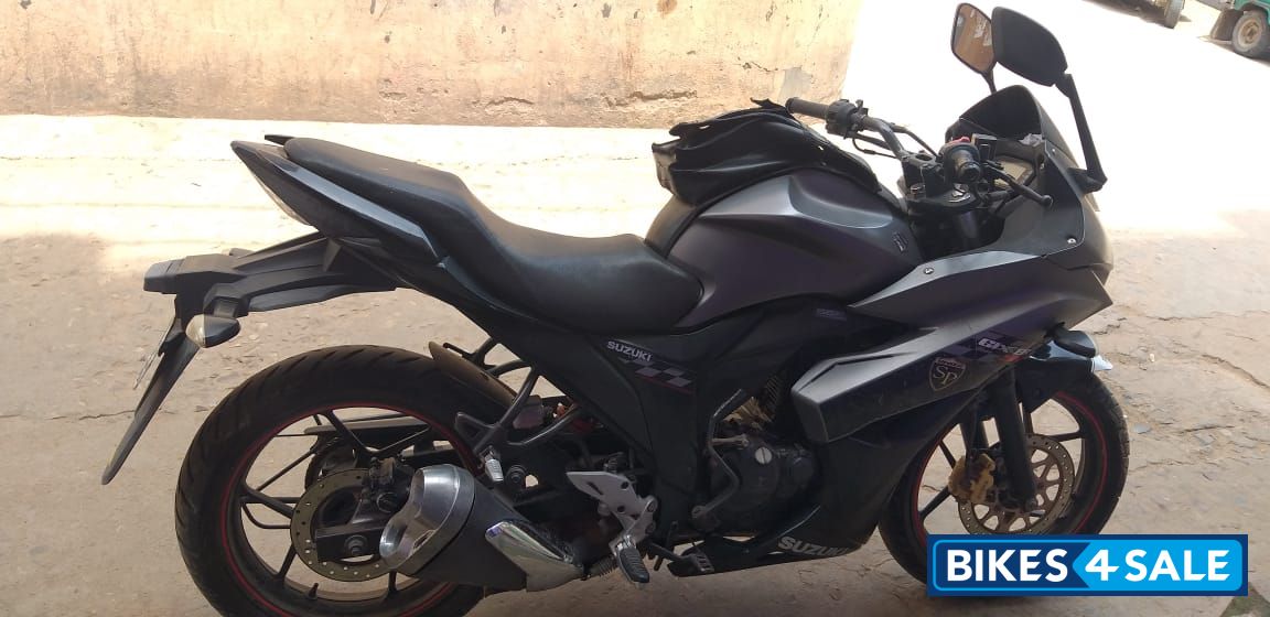 Suzuki Gixxer SF SP