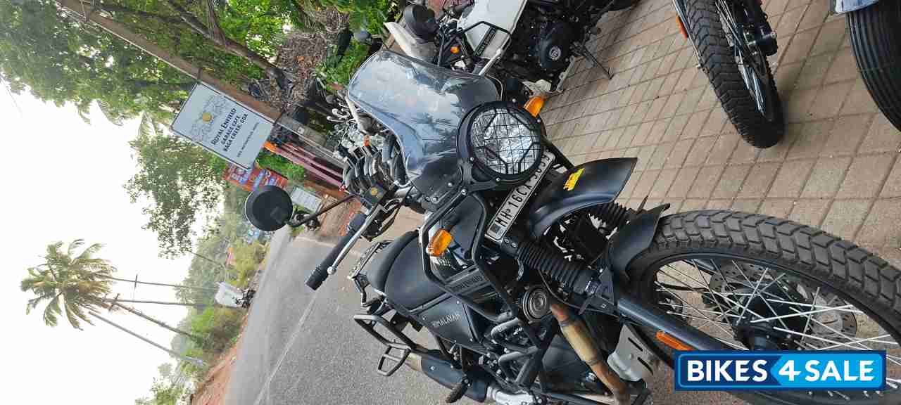 Granite Black Royal Enfield Himalayan Himalayan Updated BS6 Edition