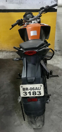 Black KTM Duke 200