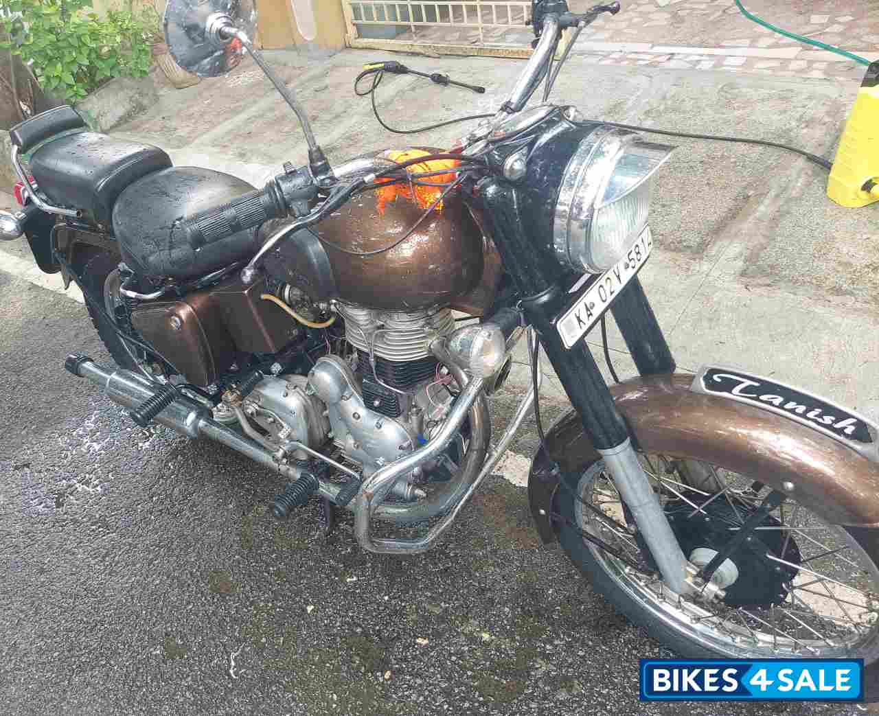 Royal Enfield Bullet 350