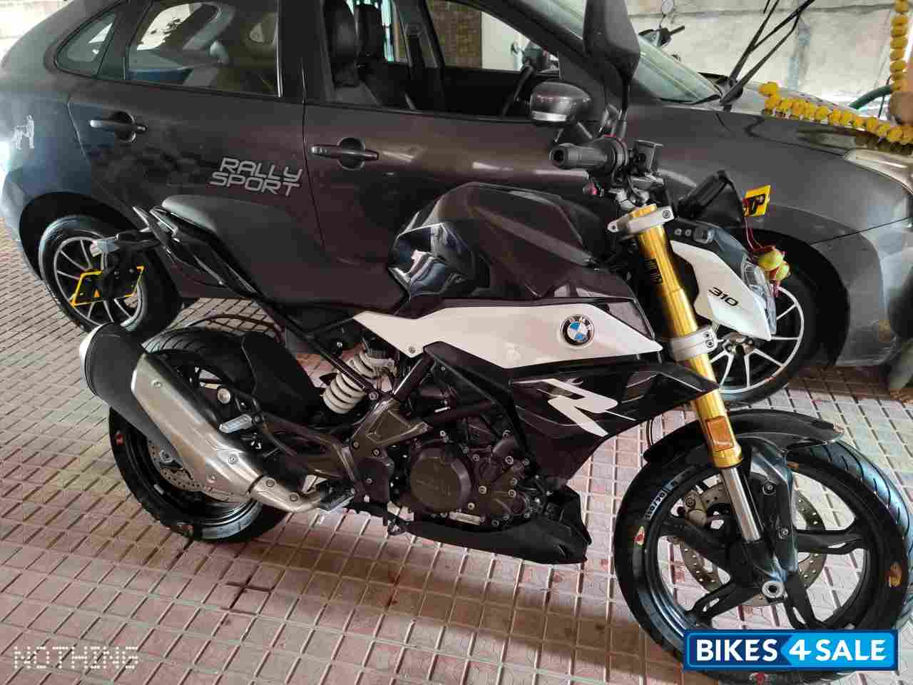 BMW G 310 R