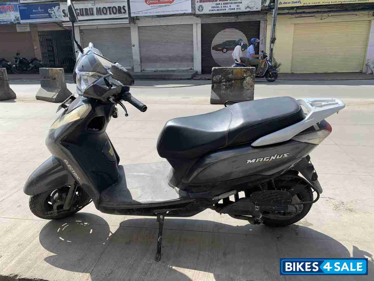 Grey Ampere Magnus Pro Grey Ampere Magnus Pro