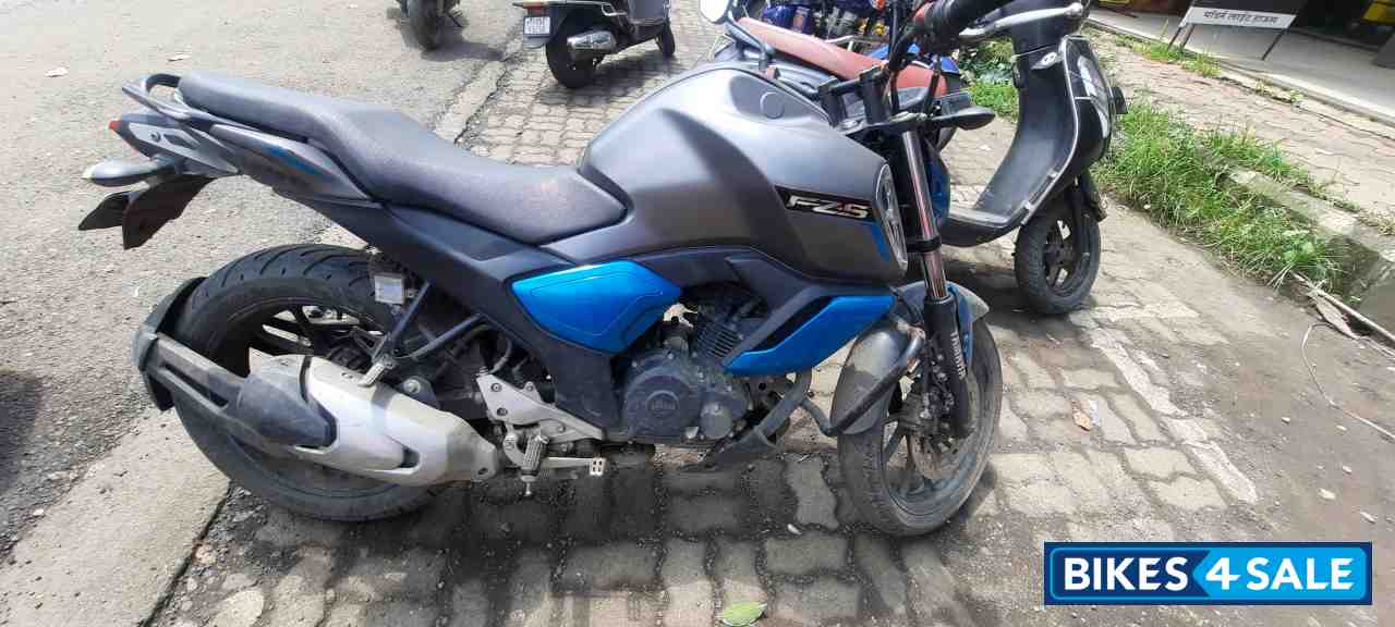 Yamaha FZ-S FI V3 BS6