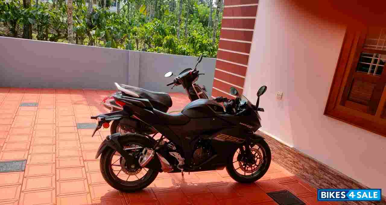 Suzuki Gixxer SF 250
