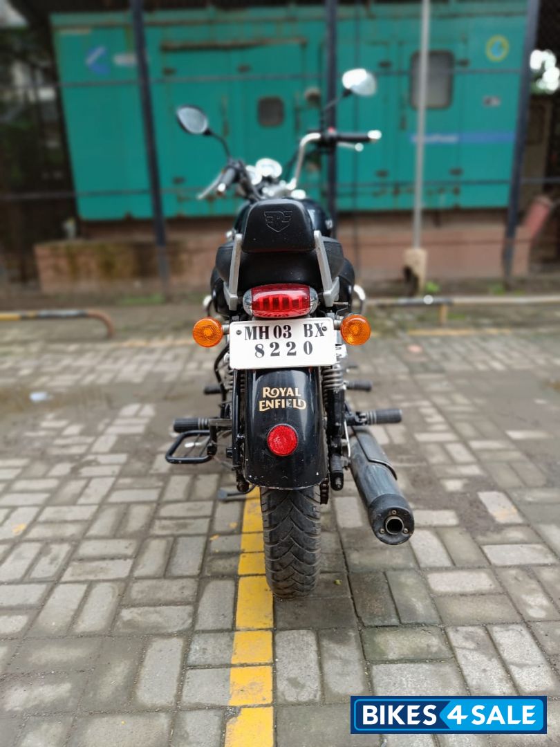 Black Royal Enfield Thunderbird 500