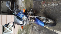 Blue Bajaj Discover 125