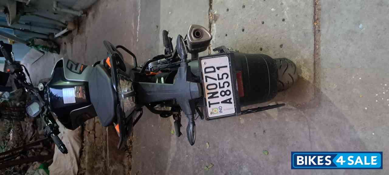 Silver Metallic Matt KTM Duke 250 2020