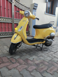 Yellow Piaggio  125cc