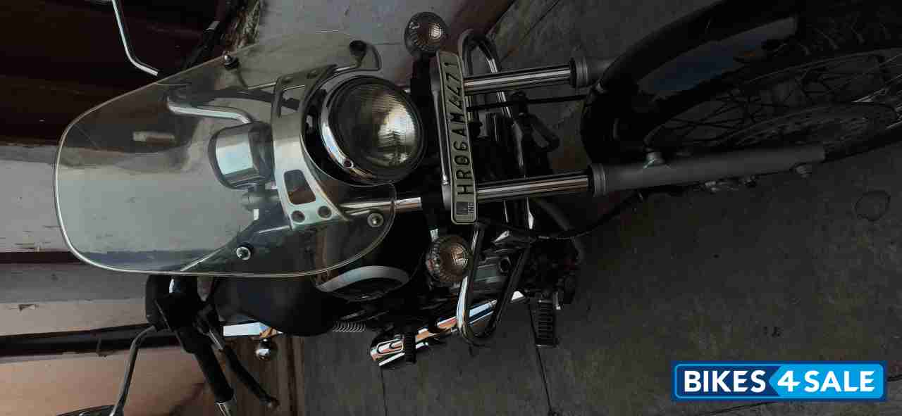 Bajaj Avenger Cruise 220