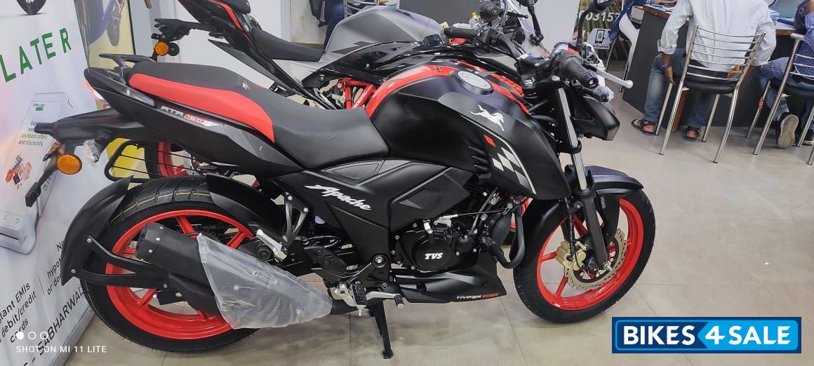 TVS Apache RTR 160 4V Special Edition