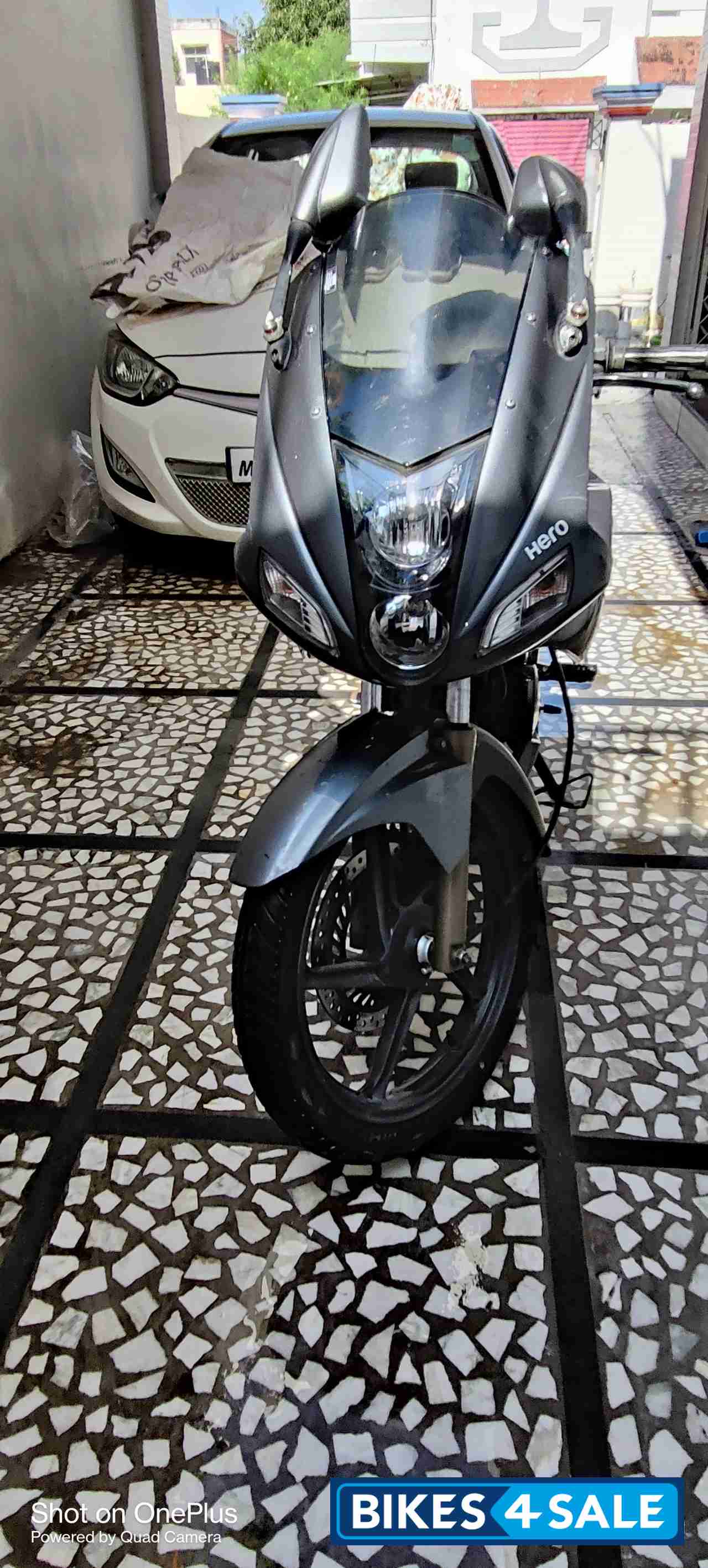 Silver Hero Karizma R