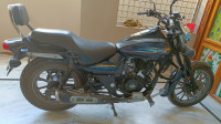 Blue Bajaj Avenger Street 150