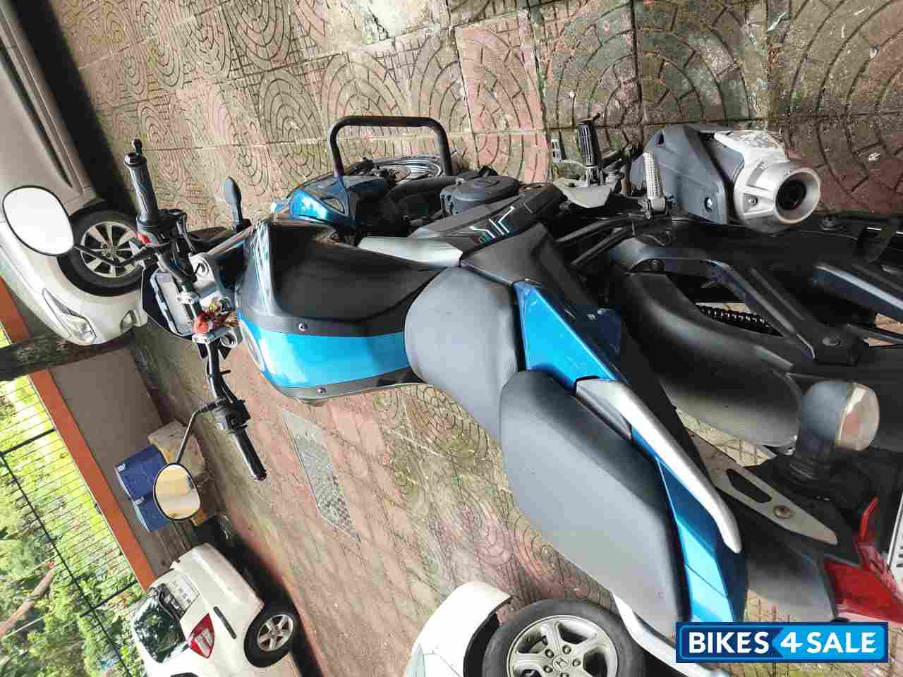 Blue Yamaha FZ-S FI V2 Blue Yamaha FZ-S FI V2