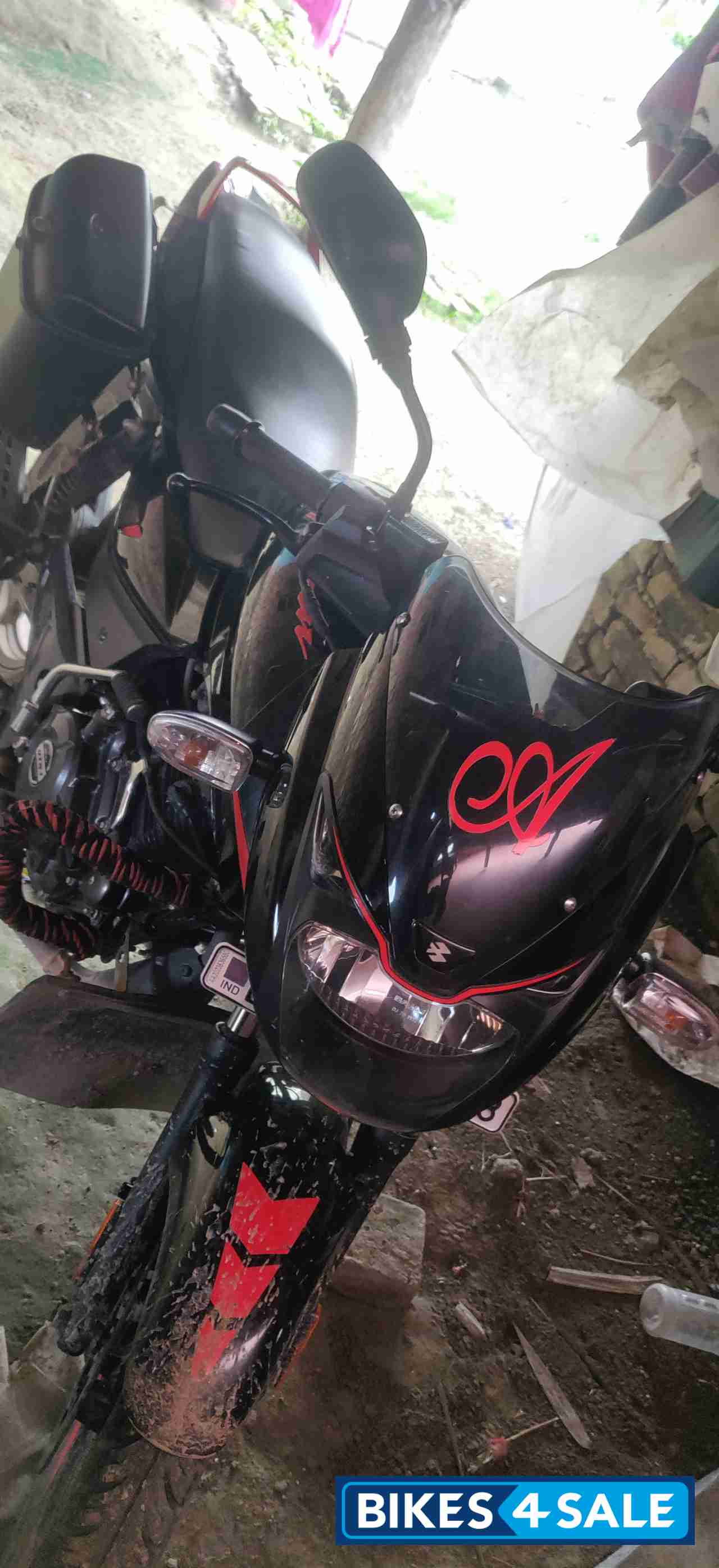 Bajaj Pulsar 125 Neon BS6