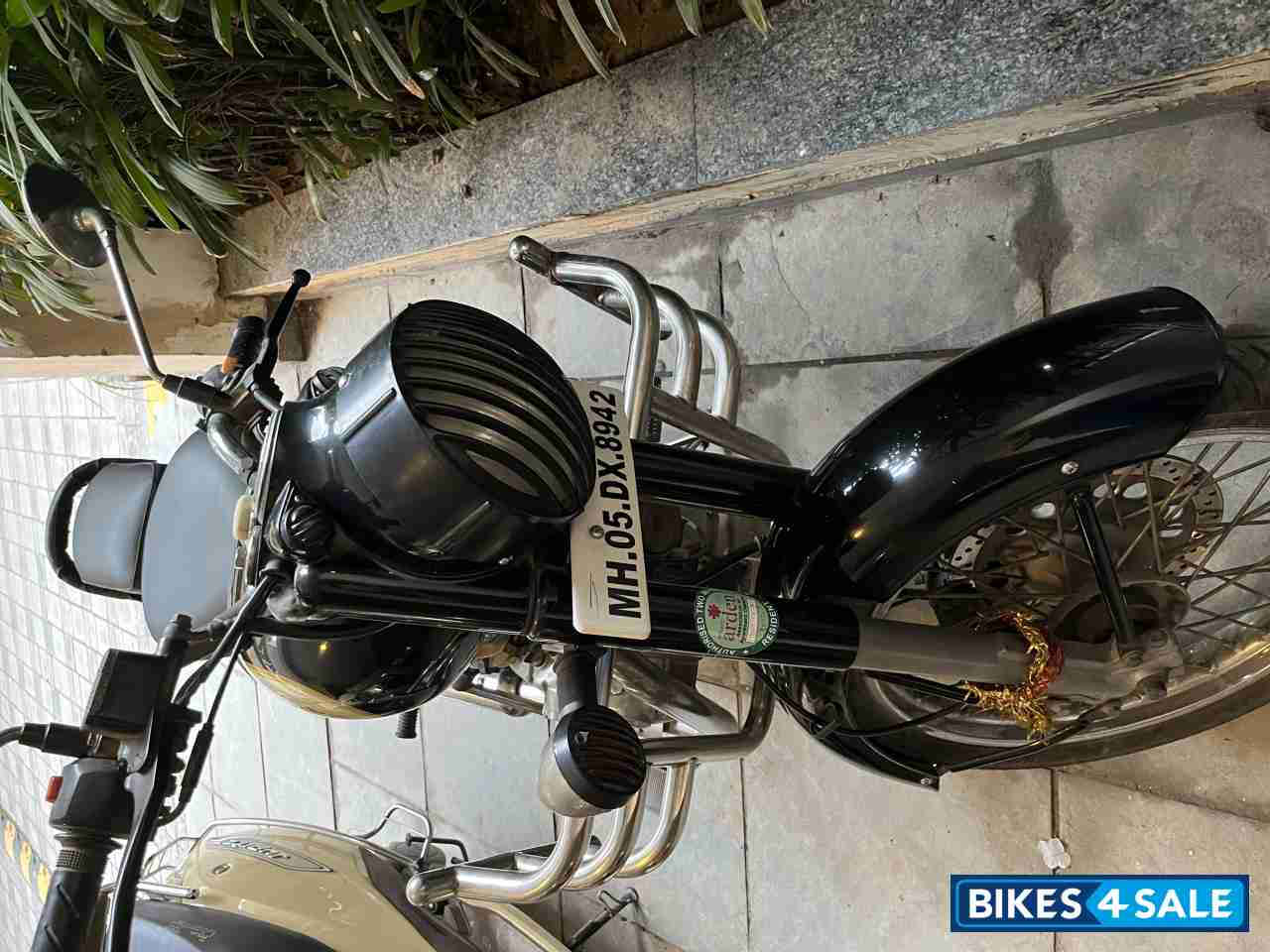 Royal Enfield Classic 350