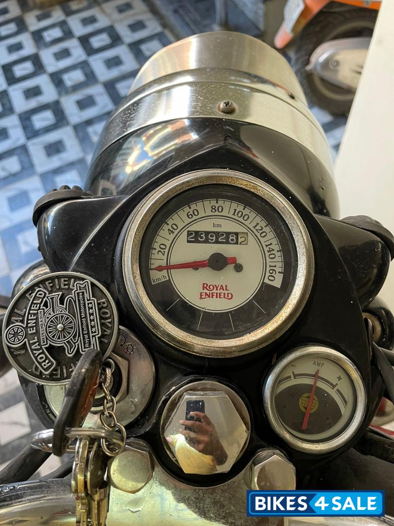 Royal Enfield Classic 350 Redditch Red