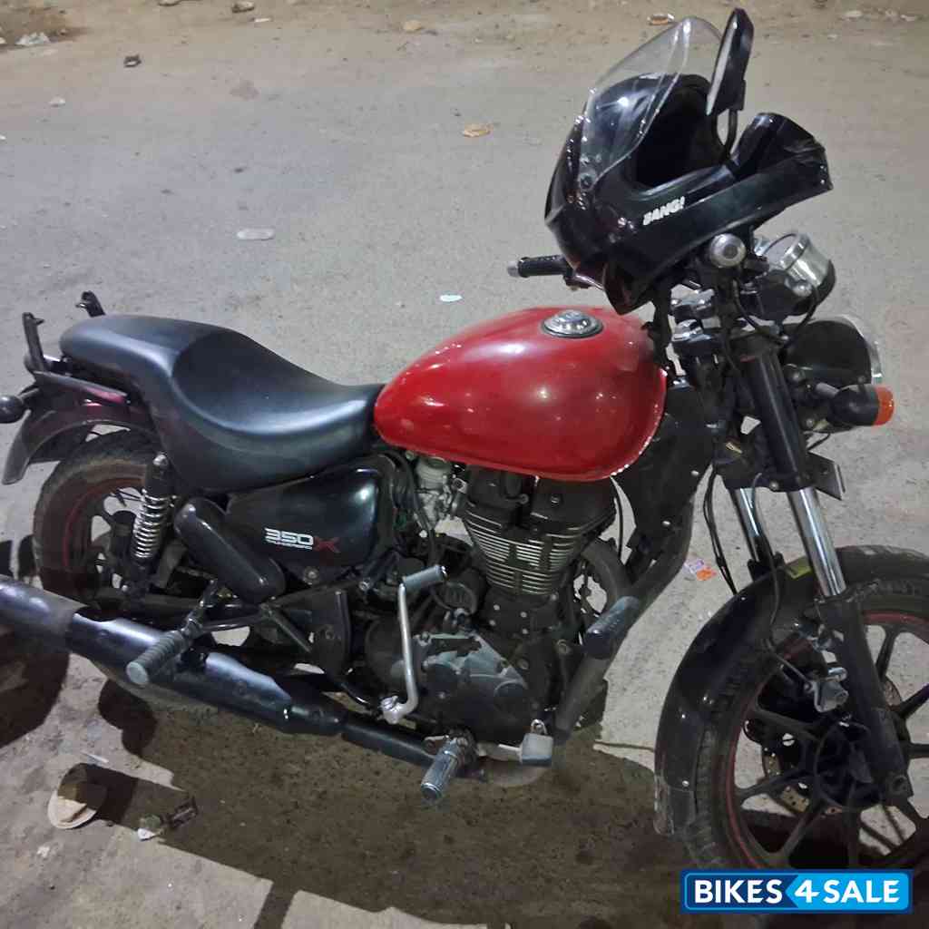 Red And Black Royal Enfield Thunderbird X 350