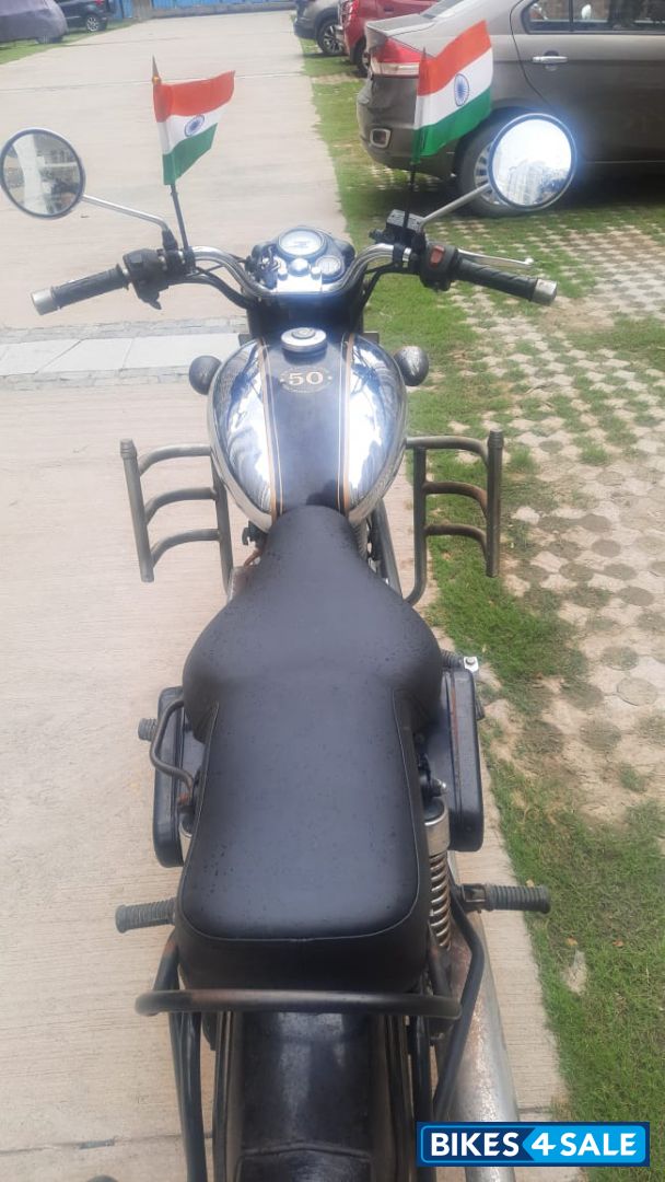 Royal Enfield Bullet Machismo A350