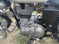 Silver Royal Enfield Bullet Electra Twinspark