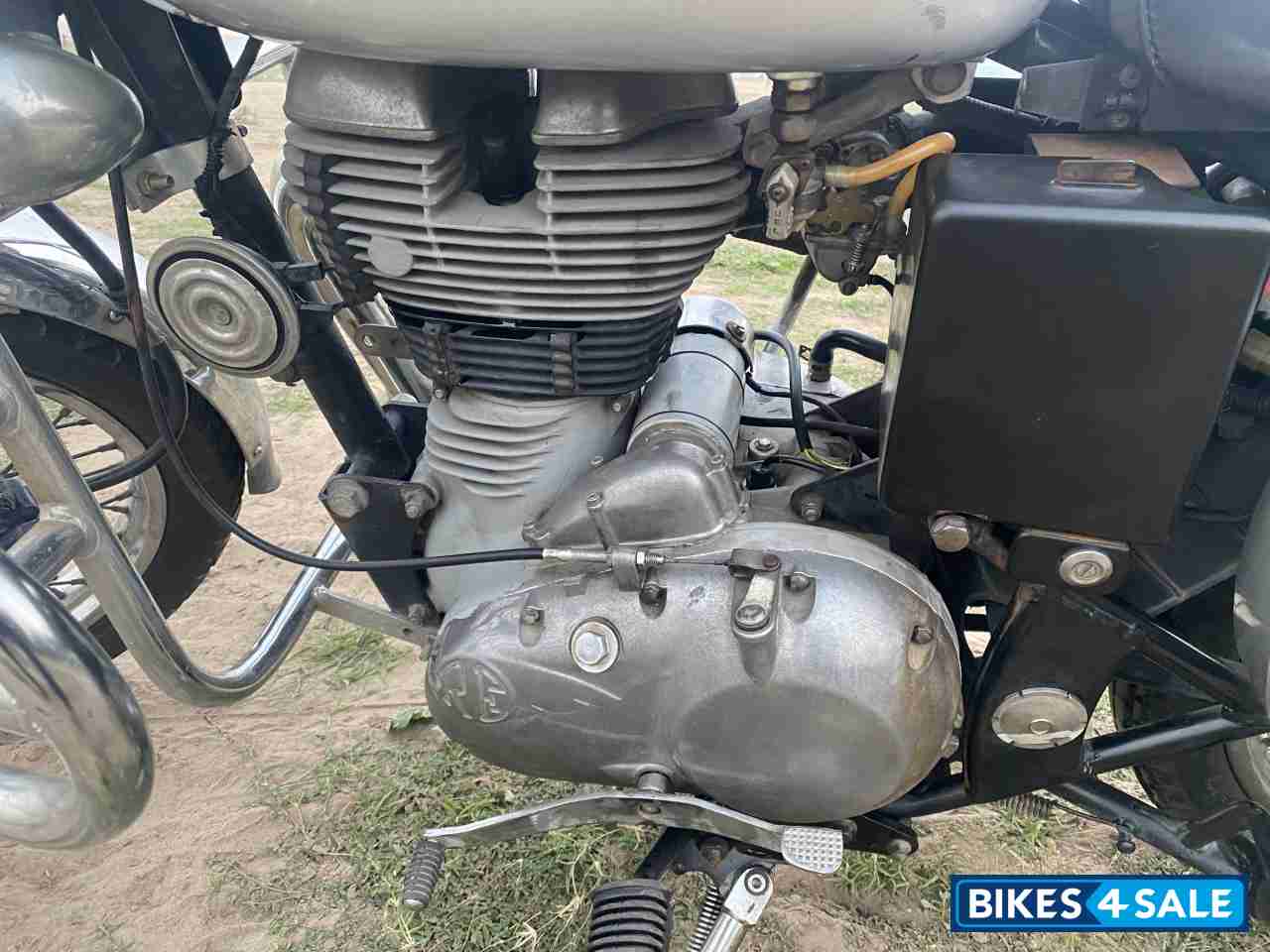 Silver Royal Enfield Bullet Electra Twinspark