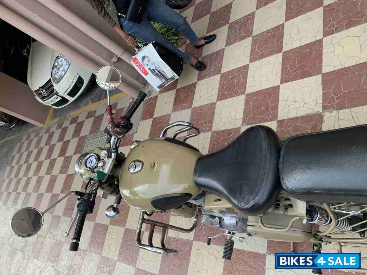 Royal Enfield Classic Desert Storm