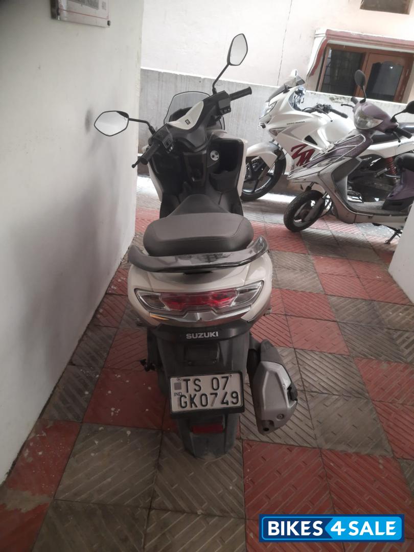 White Suzuki Burgman Street