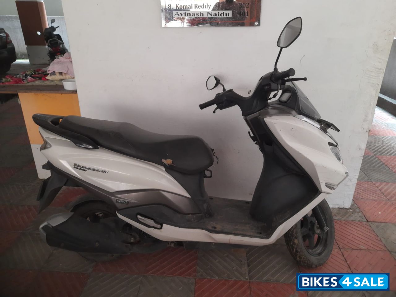 White Suzuki Burgman Street