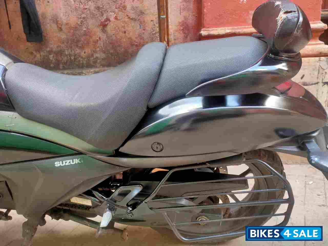 Suzuki Intruder 150