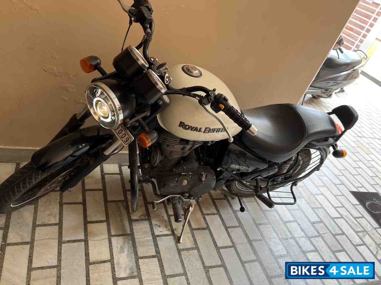 Royal Enfield Thunderbird X 350