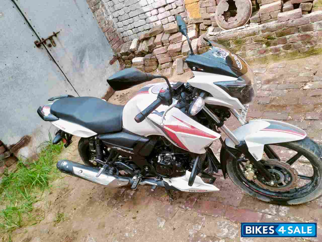 TVS Apache RTR 160