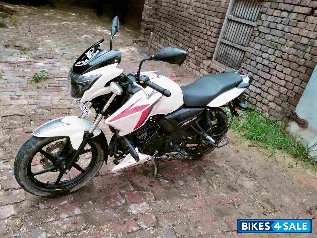 TVS Apache RTR 160