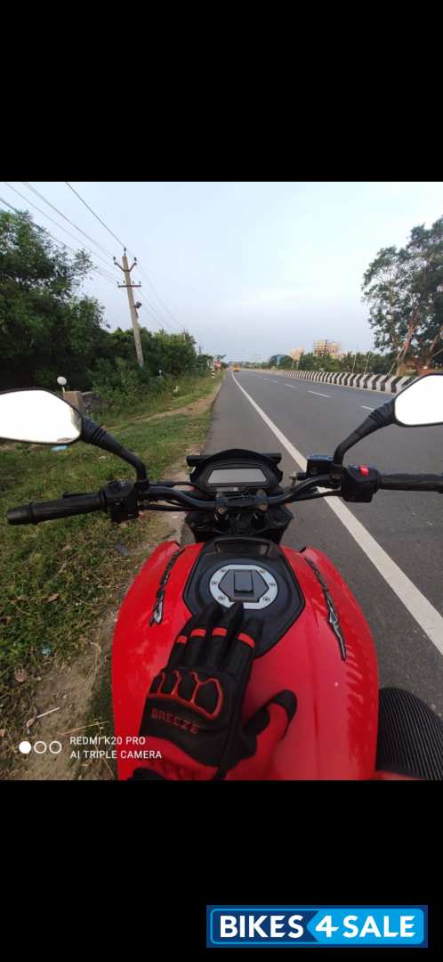 Red Bajaj Dominar 400 Disc Red Bajaj Dominar 400 Disc