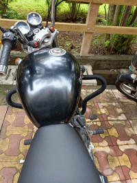 Stoneblack Royal Enfield Thunderbird 350