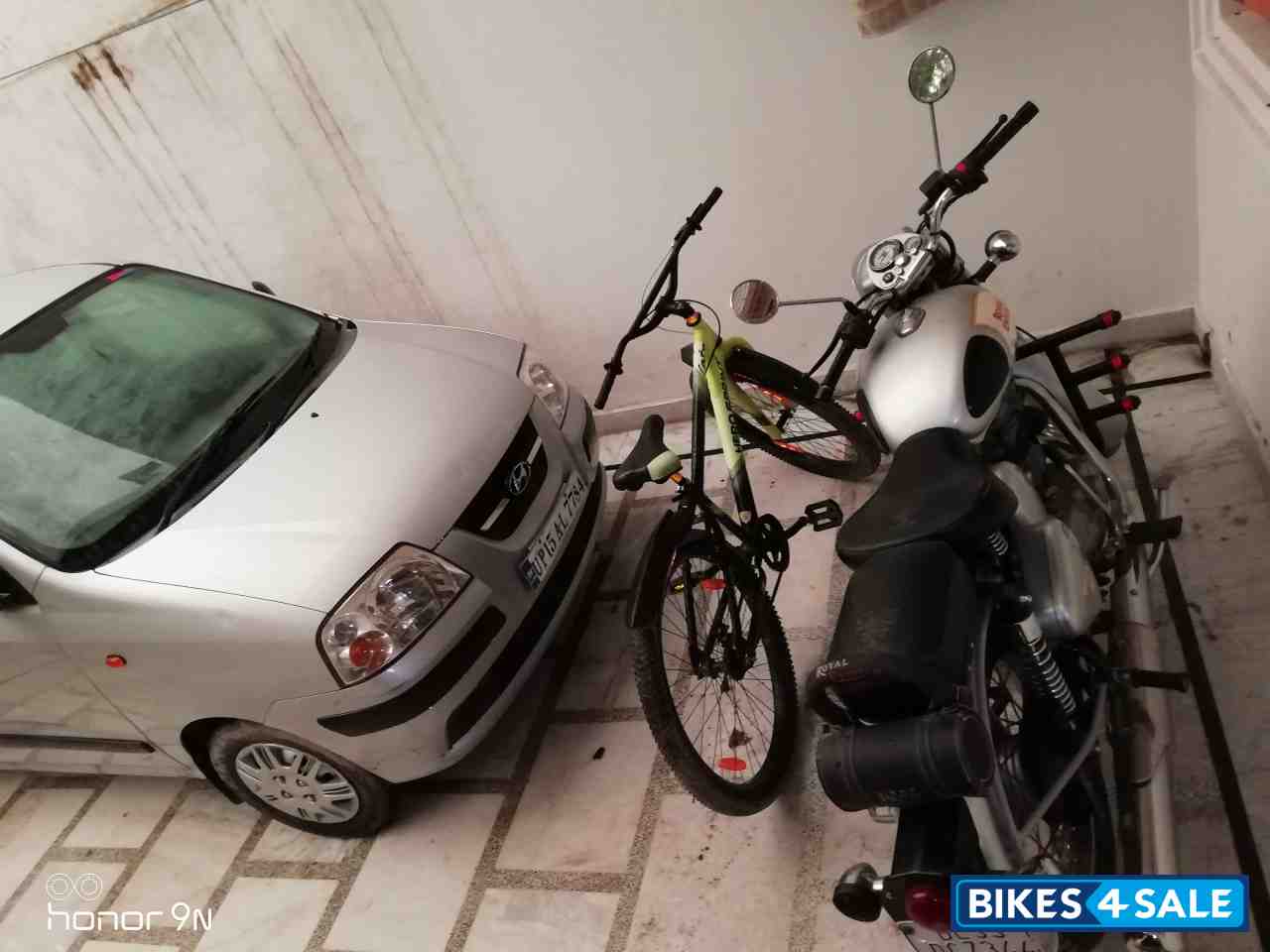 Royal Enfield Classic 350