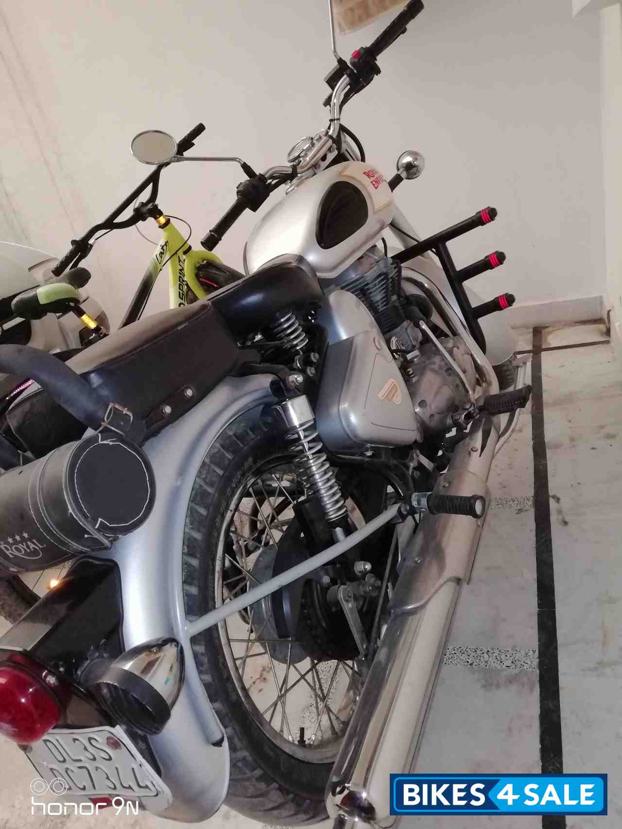 Royal Enfield Classic 350 Royal Enfield Classic 350