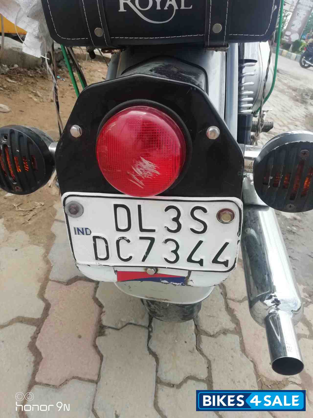 Royal Enfield Classic 350 Royal Enfield Classic 350