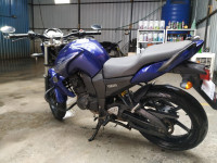 Blue Yamaha FZ16
