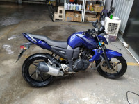 Blue Yamaha FZ16