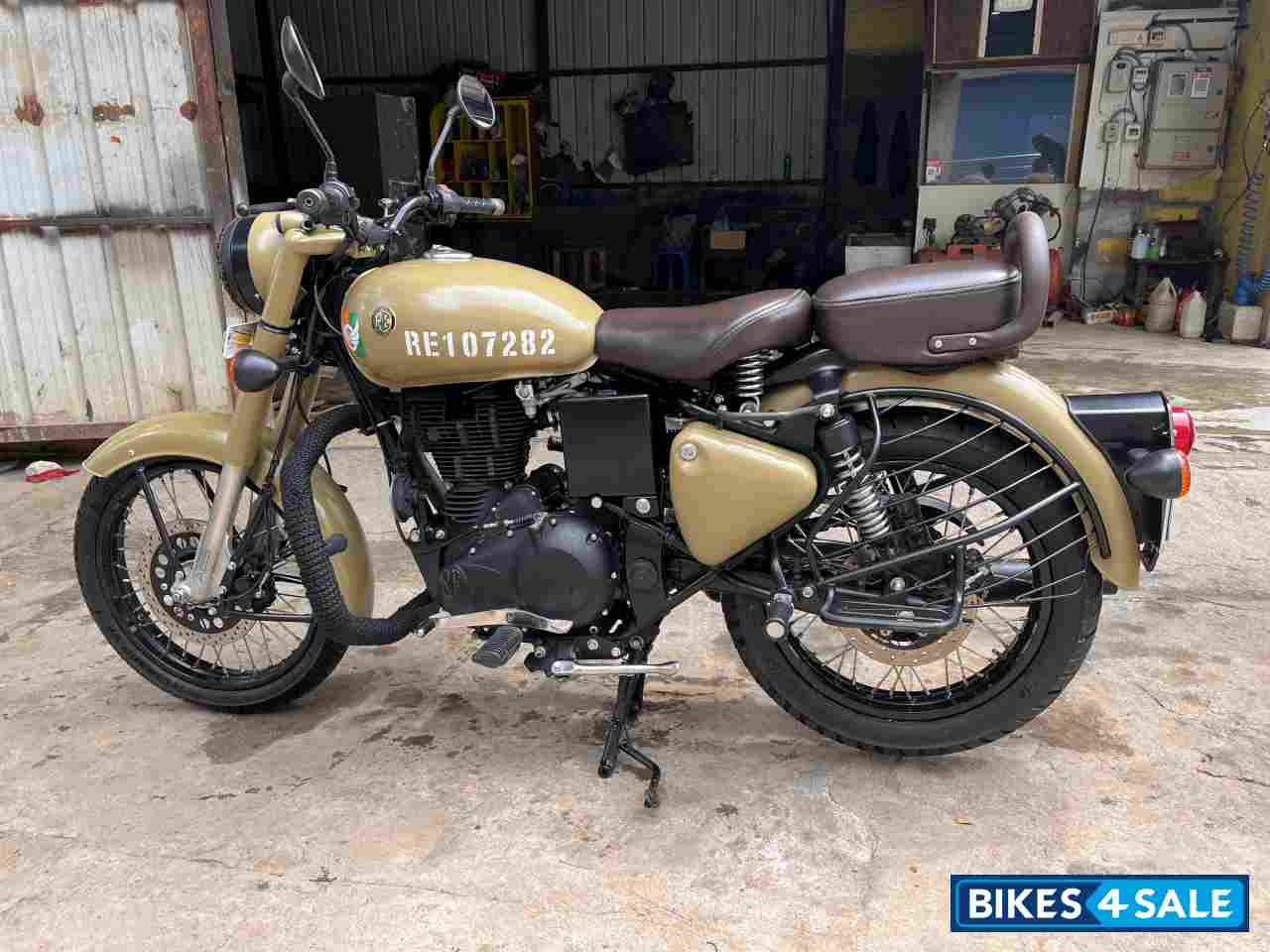 Royal Enfield Classic Signals Stormrider Sand