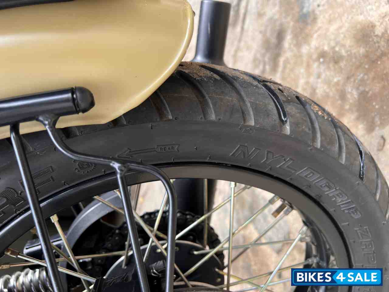 Royal Enfield Classic Signals Stormrider Sand Royal Enfield Classic Signals Stormrider Sand