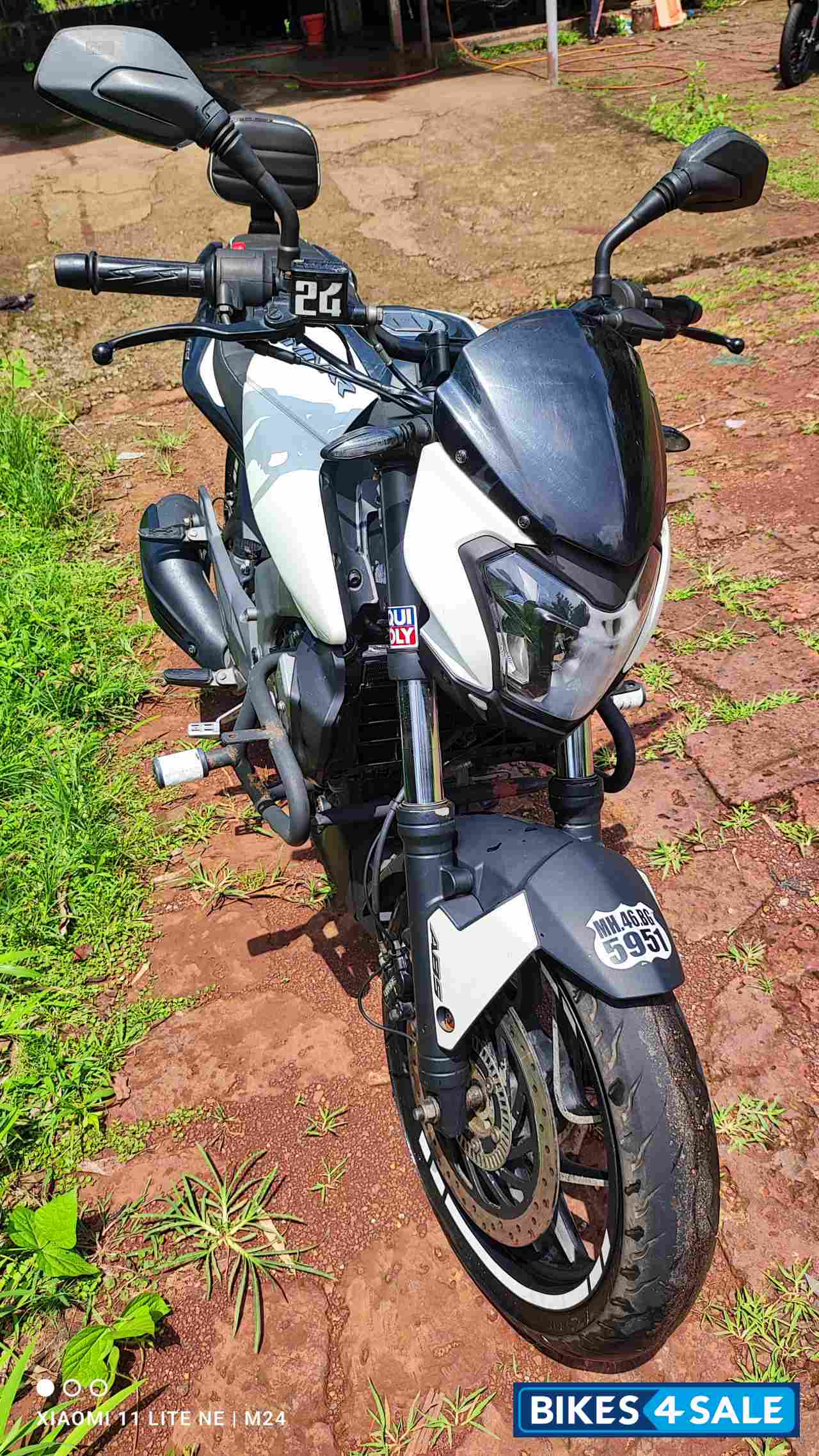 Bajaj Dominar 400 ABS BS6
